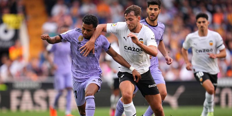 Dựa vào soi kèo bóng đá Valencia của các chuyên gia